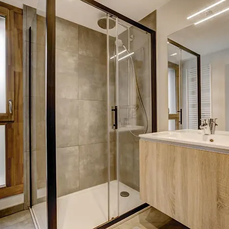 2br Centre-ville De - What'app - 0034-635-520-036 - For Reservations! Apartment
